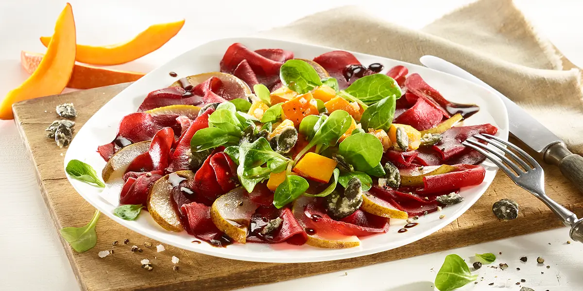 Rezept: Rote-Bete-Carpaccio mit Kürbiskernkrokant Rote Beete Carpaccio