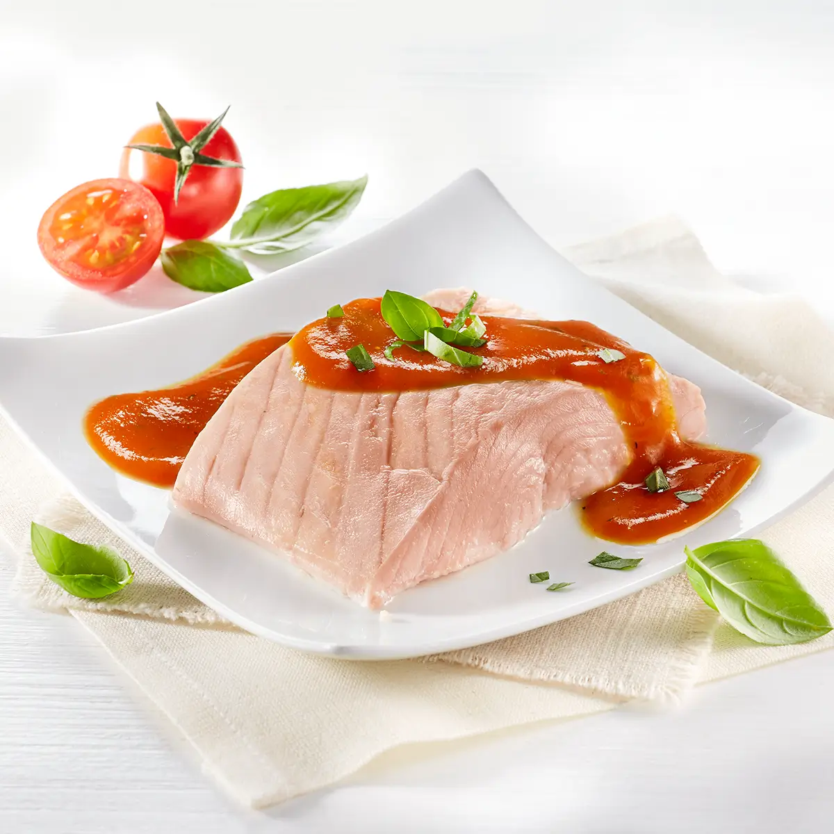 Wildlachs-Filets in Tomaten-Basilikum-Sauce, 2 x 190 g