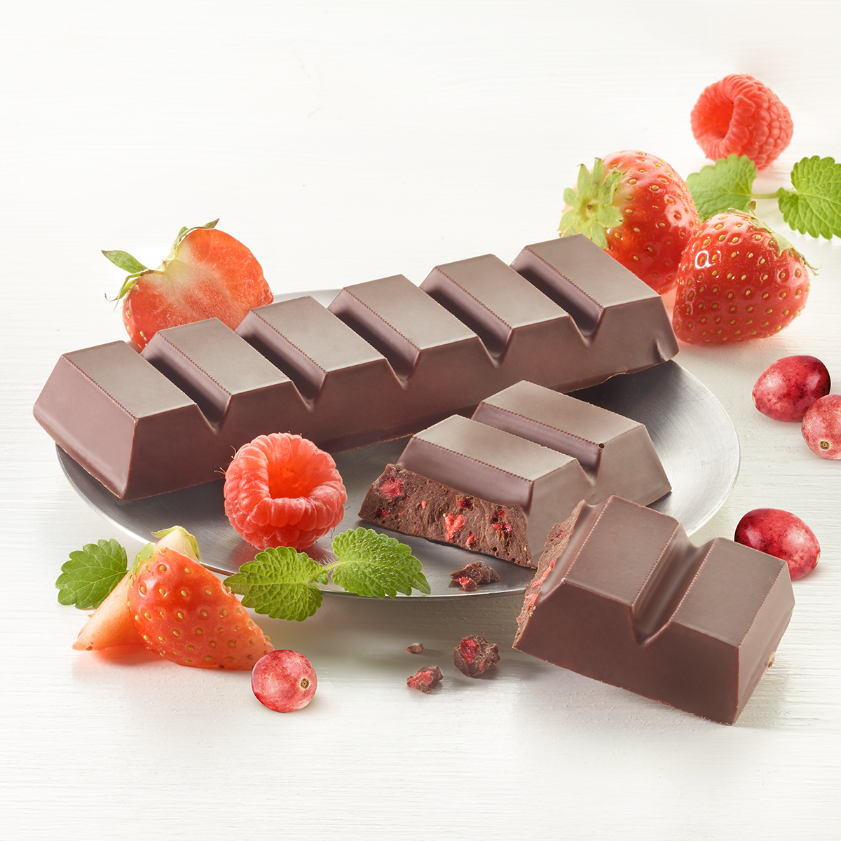 BIO Zartbitter-Schokoriegel Beere, 3 x 50 g