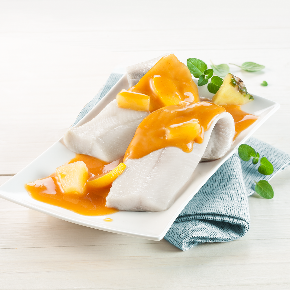 Heringsfilets in Curry-Ananas-Sauce, 3 x 190 g