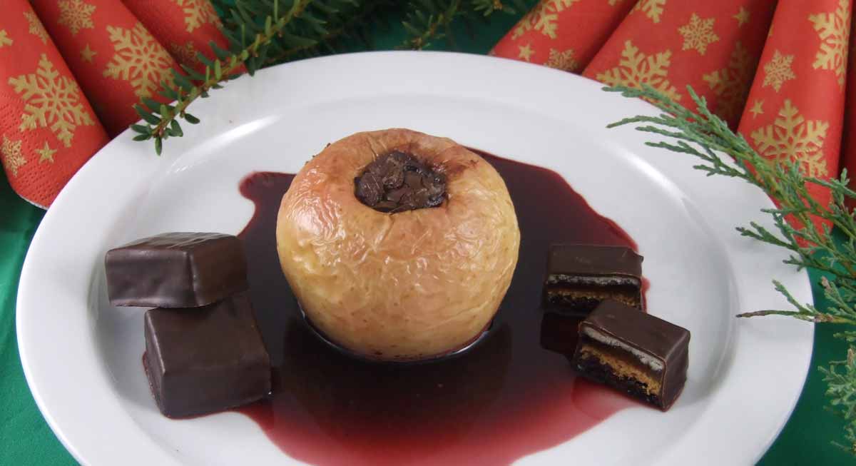 Rezept: Bratäpfel mit Glühweinsoße Bratapfel